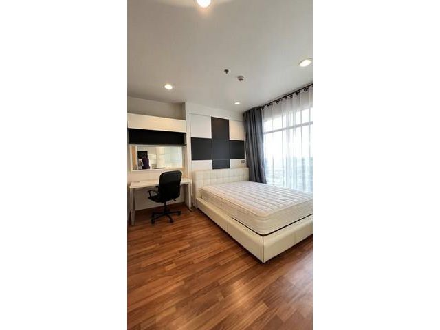 ให้เช่า คอนโด Ivy Residences Pinklao : ไอวี่ เรสซิเดนส์ ปิ่นเกล้า