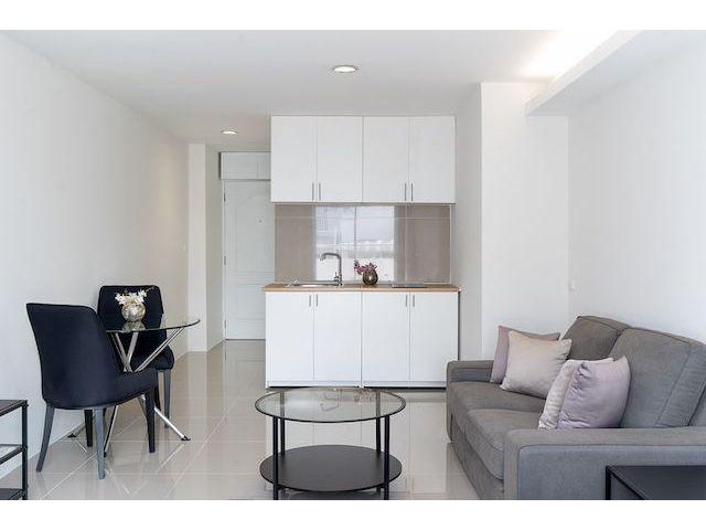 The Capital 30 spacious clean
