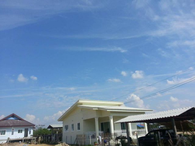 ขายบ้านพร้อมที่ดิน 100 ตรว. ตำบลดอนแก้ว อำเภอสารภี จังหวัดเชียงใหม่ ห่างจากตัวเมืองเพียง 20 นาที