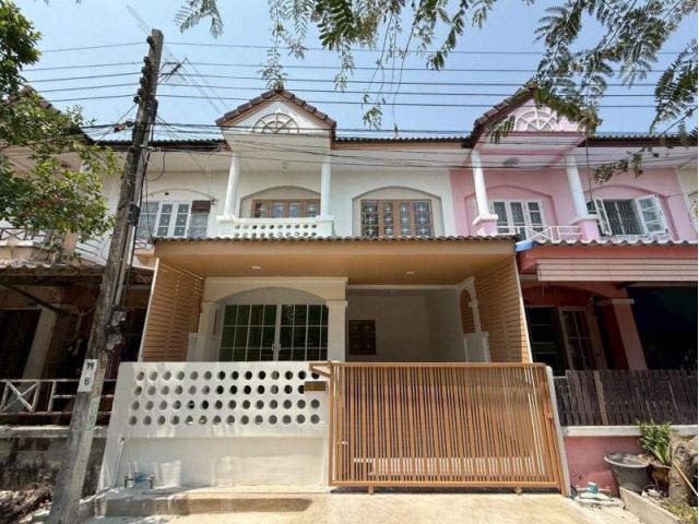 ขาย ทาวน์เฮ้าส์  สุธาวีคลัสเตอร์ ตำหรุ บางพลี