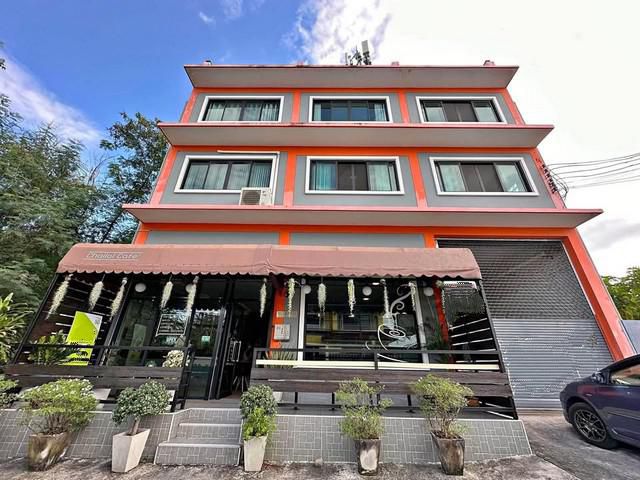 ให้เช่าโกดังใกล้แฟชั่นไอซ์แลนด์ พรอมมานาด ซ.นวมินทร์ 157
