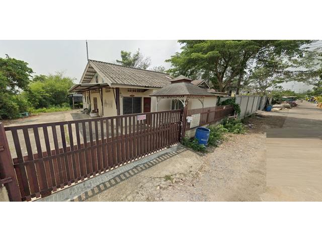 PTTลำลูกกาคลอง8 โกดัง 102ตร.วา.โรงเรียนเตรียมอุดม ปทุมธานี