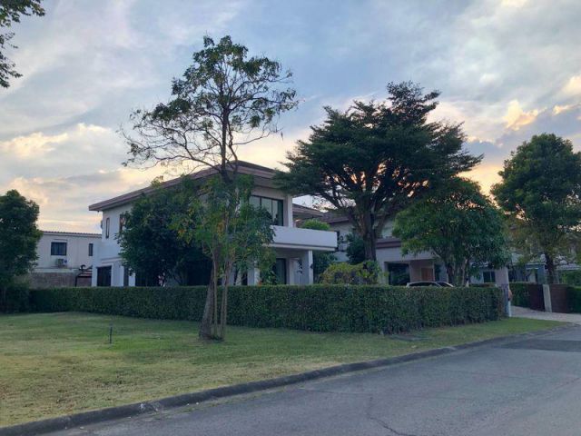 ขายบ้านหรู prime nature villa หัวมุม วิวทะเลสาบ#ราคาดีที่สุด ใน prime nature villa อำเภอบางพลี จังหวัดสมุทรปราการ