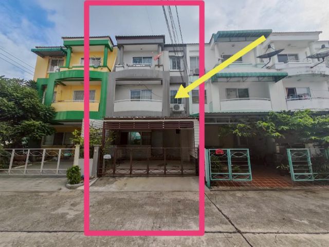 ขายถูก!! ทาวน์โฮม 3 ชั้น หมู่บ้านมายโฮมทาวน์ เทพารักษ์ กม.1(My Hometown Theparak Km.1) ทาวน์เฮ้าส์ ติดถนนใหญ่เทพารักษ์ ใ