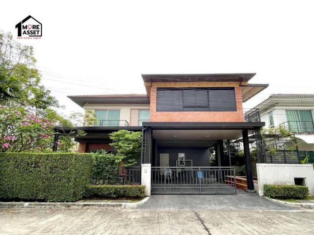 ขายด่วน!!  บ้านเดี่ยวหลังมุม ไลฟ์ บางกอก บูเลอวาร์ด ราชพฤกษ์-รัตนาธิเบศร์ บรรยากาศดี บิ้วอินครบ พร้อมเข้าอยู่