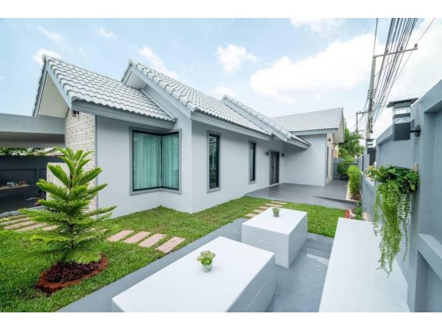 ขายบ้านเดี่ยว พัทยา สยามคันทรีคลับ ผ่อนตรงได้ 100 ตารางวา หลังมุม พัทยา บางละมุง บ้านผ่อนตรงได้