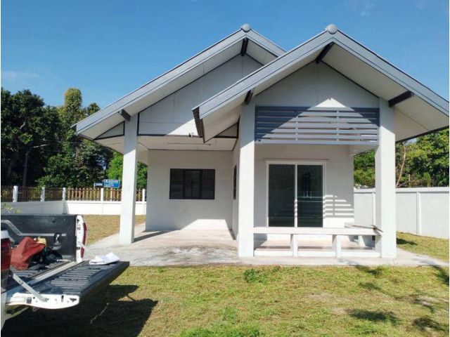 ขายบ้านที่ดิน 1 งาน  บ้านหนองมะเขือ จ.อุบลฯ