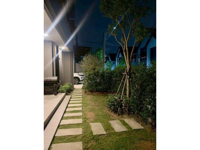 P422 ให้เช่า บ้านเดี่ยว เซนโทร บางนา Centro Bangna ทำเลติด Mega บางนา ตกแต่งสวย เหมาะอยู่อาศัย
