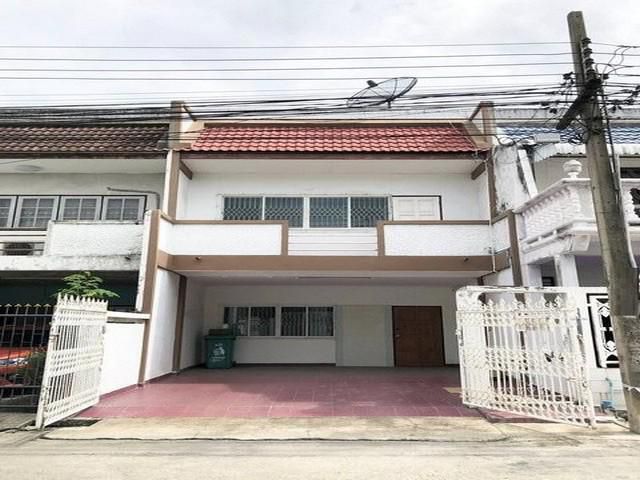 PB5259 ให้เช่าทาวน์เฮ้าส์ ซอยนวมินทร์32 หมู่บ้านคลองจั่นวิลล่า1 เหมาะอยู่อาศัย ใกล้ถนนเกษตร-นวมินทร์