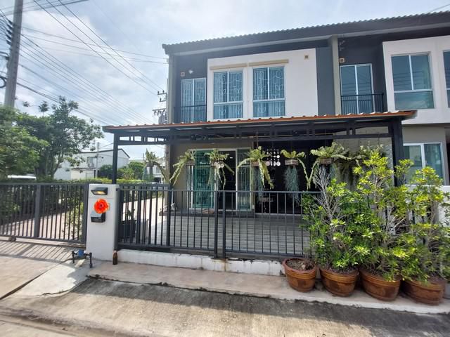ให้เช่าทาวน์เฮ้าส์2ชั้น (หัวมุม) หมู่บ้านพฤกษา ราชพฤกษ์ 345 ปทุมธ