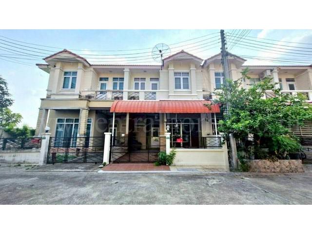 ทาวน์โฮม หมู่บ้าน รื่นฤดี 4 รังสิต - คลอง 4 ธัญบุรี ราคาถูก