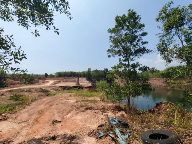 ขายที่ดินเปล่าขุดสระไว้