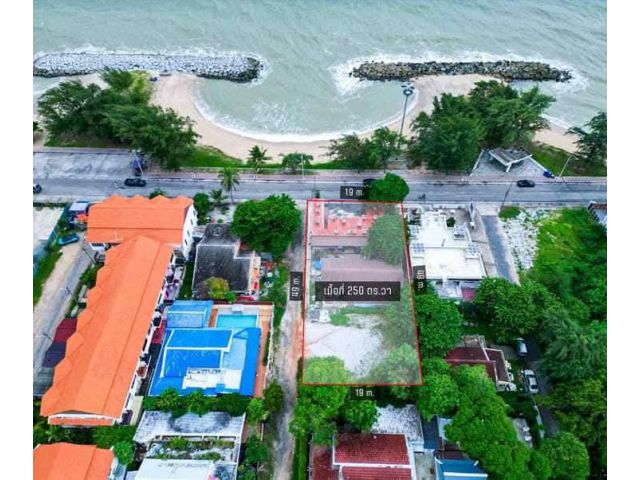 ขายที่ดินพร้อมสิ่งปลูกสร้างติดหาดแสงจันทร์ระยอง