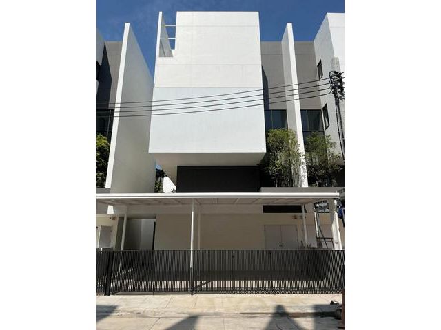 ขาย โฮออฟฟิต หมู่บ้าน อาคิน วิภาวดี ARKIN VIBHAVADI สนามบินดอนเมื
