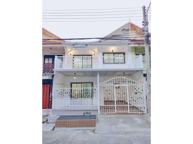 หมู่บ้านพฤกษา9