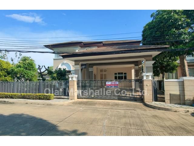 บ้านหรู หัวมุม นันทวัน ปิ่นเกล้า- สาทร  ราคาพิเศษ.