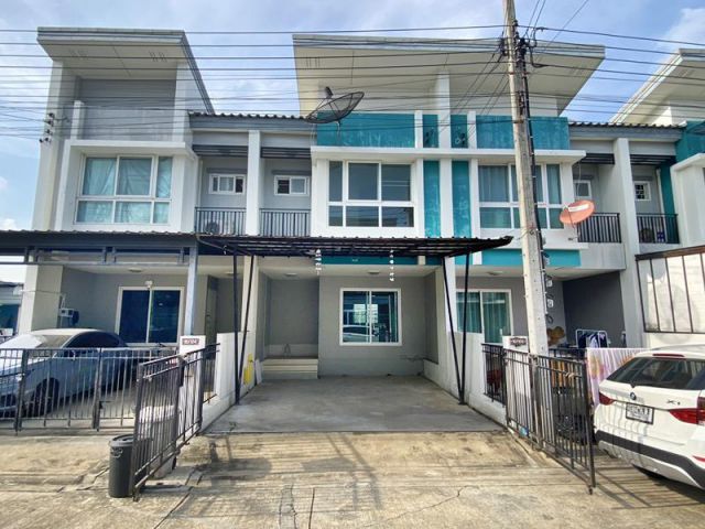 ขายทาวน์เฮ้าส์ 2ชั้น หมู่บ้าน รสา แกรนด์ วิลล์ ดอนเมือง (Rasa Grand Ville) บรรยากาศ สิ่งแวดล้อมดี ใกล้รถไฟฟ้าสายสีเขียว
