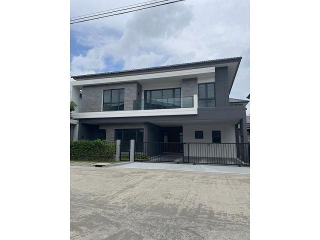 BH3551 | ให้เช่าบ้านเดี่ยว 2 ชั้น  The City บางนา ติด Mega บางนา
