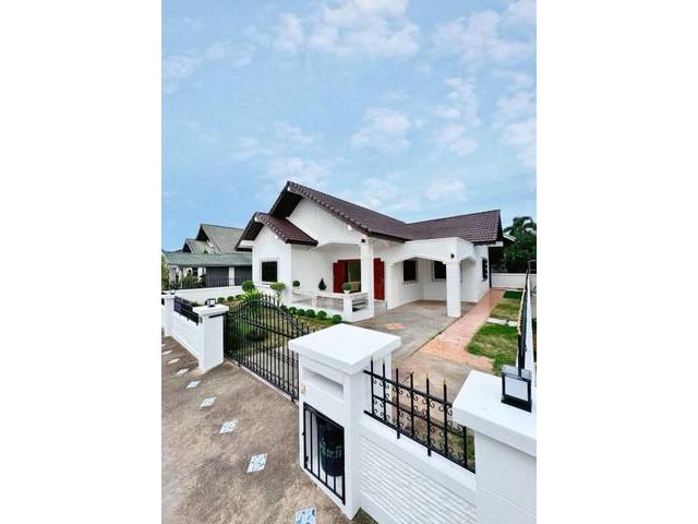 ขายบ้านเดี่ยว หมู่บ้านพาราไดซ์ฮิลล์ 2 พัทยา