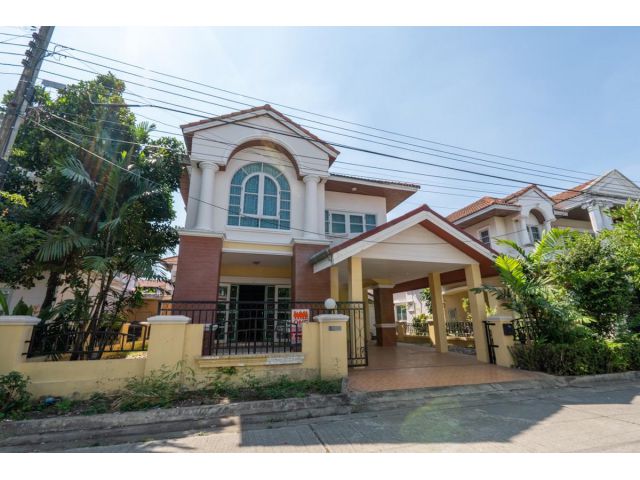 ขายขาดทุน! บ้านเดี่ยว เฉลิมพระเกียรติ ร.9 ซอย 28 ม.สวนหลวงวิลล์