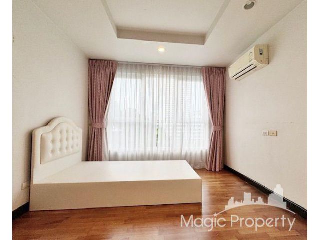 ขาย 3 ห้องนอน ใน อเวนิว 61 คอนโดมิเนียม เขตวัฒนา กรุงเทพฯ