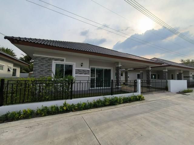 ขายบ้านเดี่ยวชั้นเดียว 60 ตร.วา  แบบปั้นหยามินิมอล  หมู่บ้านพุทธศ