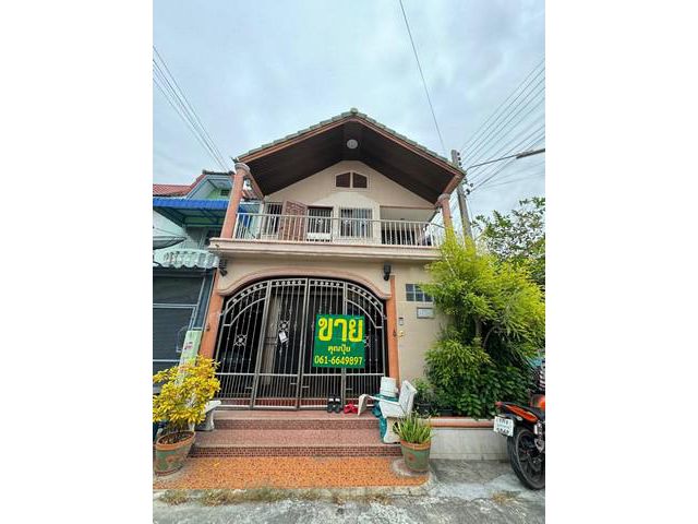 ขายทาวน์เฮาส์ 2 ชั้น  หมู่บ้านสิวารัตน์ 4 ทำเลดี เทียนดัด – สามพร