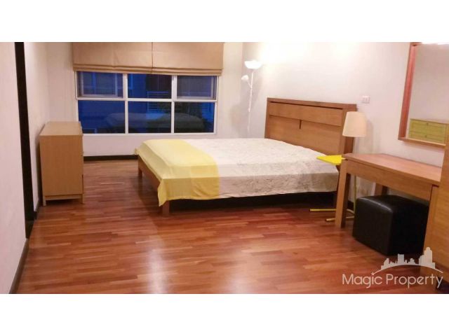 ขาย 2 ห้องนอน ใน อเวนิว 61 คอนโดมิเนียม เขตวัฒนา กรุงเทพฯ