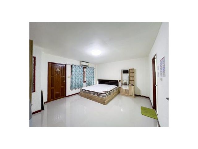 1-Bedroom Apartment for Rent on 2nd Floor Near Central Samui