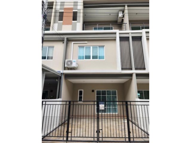BH3566 ให้เช่าทาวน์โฮม3ชั้นหมู่บ้านวิชั่นวัลเลย์ ติดถนนบางกรวย-ไท