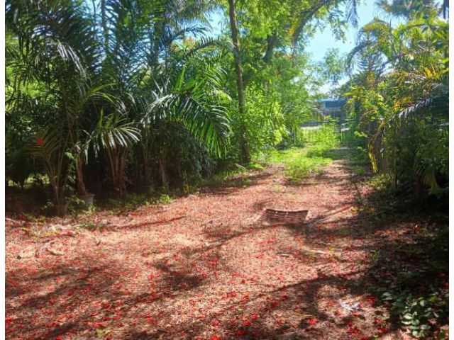 Land for sale near Map Prachan Reservoir