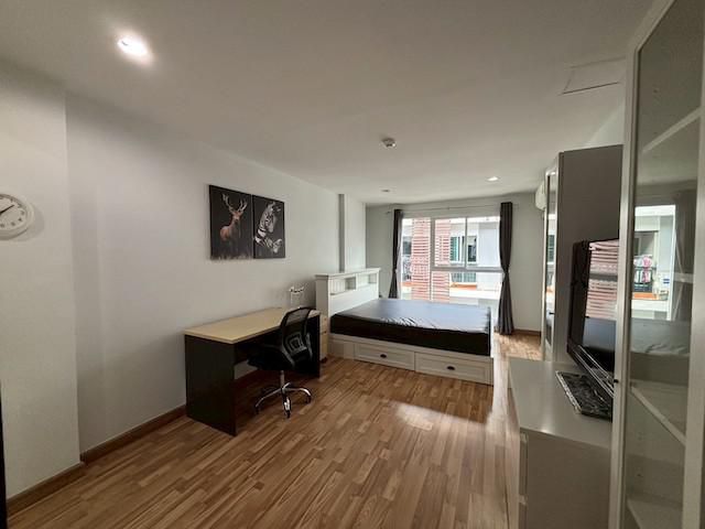 Regent 19 safe 7th floor