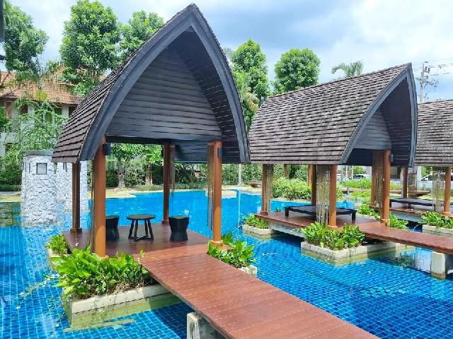 คฤหาสน์ Pool Villa 2ชั้น 75ตร.พระราม9 กรุงเทพกรีฑา APL ลาดกระบัง