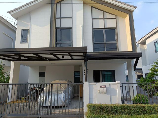 ขาย บ้านแฝด โครงการเซนส์บางนา-สุวรรณภูมิ ใกล้สนามบินสุวรรณภูมิ