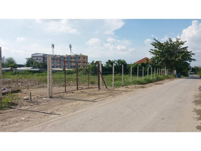 ขายที่ดินเปล่า 2-3-71 ไร่ เฉลิมพระเกียรติ ร.9 ซอย 28 แยก 4 ใกล้สวนหลวง ร.9 แขวงดอกไม้ เขตประเวศ กรุงเทพๆ