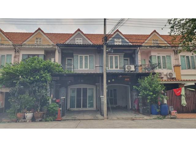 ทาวน์เฮาส์อู่ทองเพลส5 ลำลูกกา คูตน บ้านสวย พร้อมอยู่