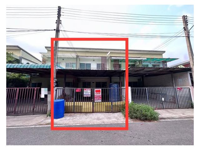 ขายทาวน์เฮ้าส์ 2 ชั้น คลองสาม ปทุมธานี ราคาดี พร้อมเข้าอยู่ !!