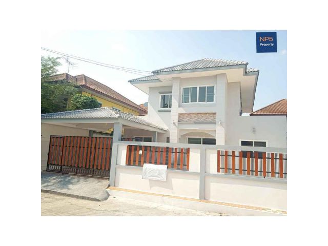 ขายบ้านเดี่ยว 2 ชั้น 53 ตร.วา รีโนเวทใหม่ บ้านสวย ทำเลดี ใกล้รถไฟฟ้าสีแดง
