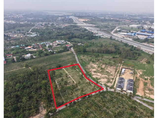 ขายที่ดิน 6 ไร่ 3 งาน 28 ตรว. ติดถนน 2 ด้าน ไฟฟ้า ปะปาพร้อม ไกล้ โรงเรียนนานาชาติ