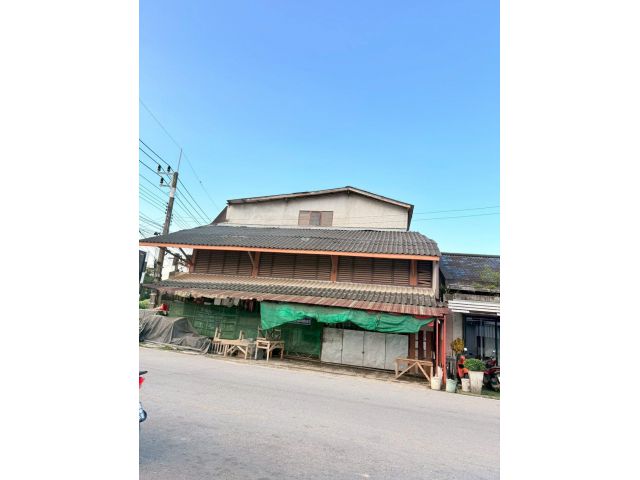ขายด่วน ที่ดิน&บ้านพร้อมกิจการสินค้าในร้านทั้งหมด
