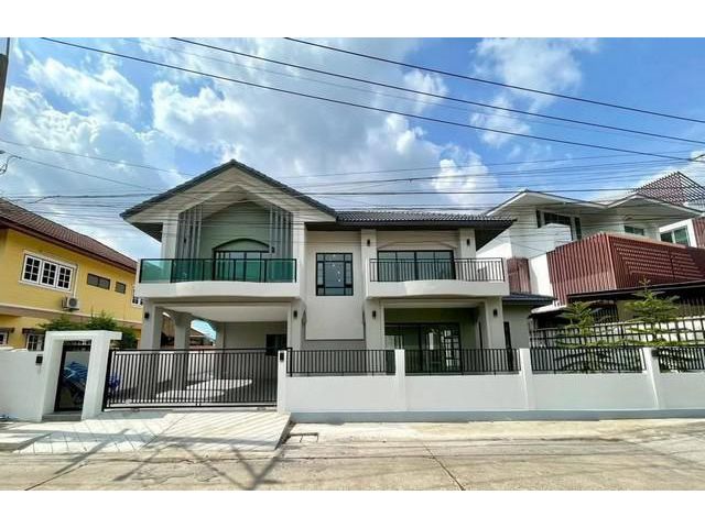 ขายบ้านเดี่ยว หมู่บ้านปรีชาล้ำเพชร รามคำแหง 76