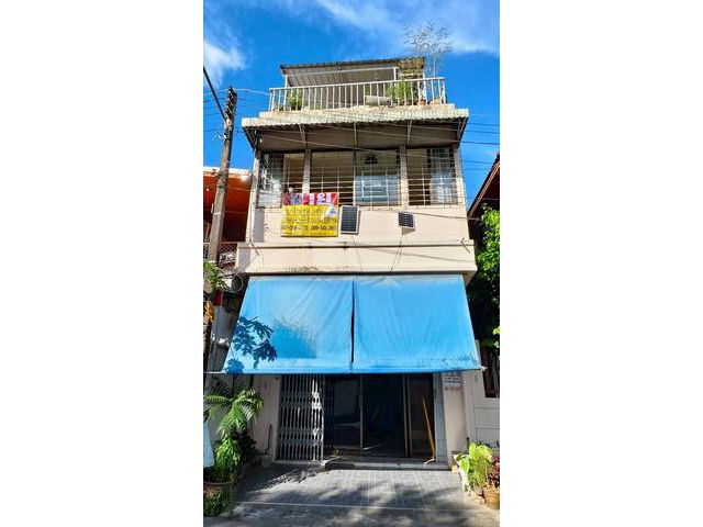 ขายด่วน ทาวน์เฮาส์ 3 ชั้น ทำเลทอง ใจกลางเมืองสงขลา ถนนคลองเรียน 2