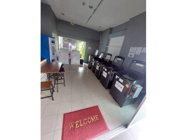 ขายห้องร้านค้า ชั้น 1 ตึก A ติดสระว่ายน้ำ – ดีคอนโด รัตนาธิเบศร์