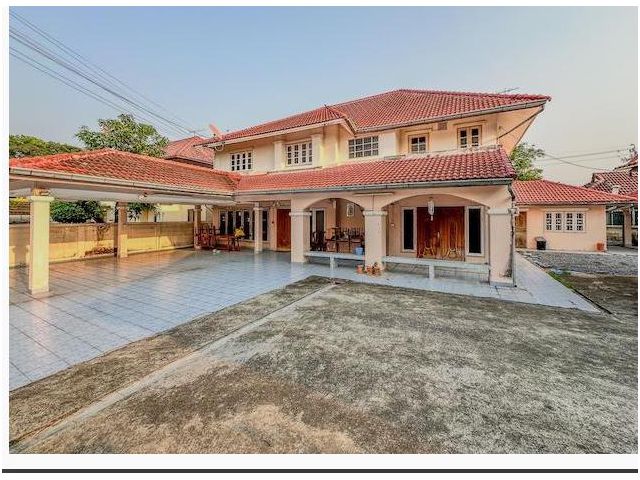 ให้เช่าและขาย บ้านเดี่ยวพร้อมโกดัง รามอินทรา 60  ใกล้แฟชั่นไอส์แล