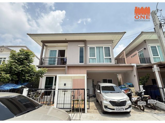 ขายบ้านแฝดสไตล์บ้านเดี่ยว หมู่บ้านคิวดิสทริค