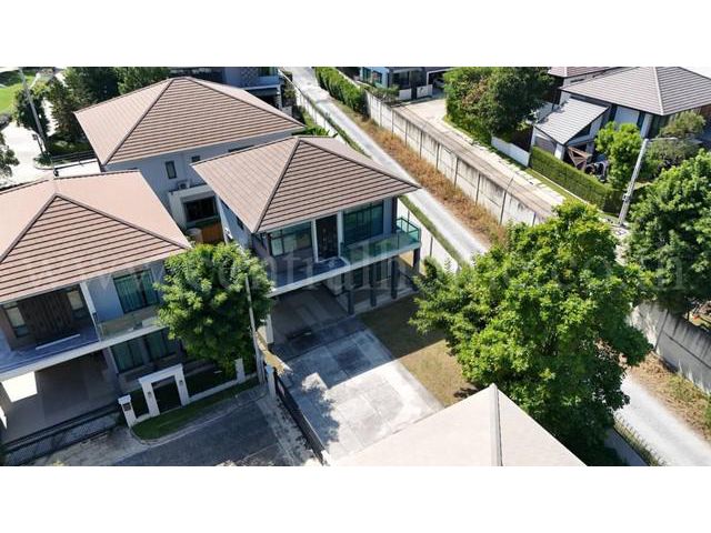 R1 บ้านเดี่ยว เศรษฐสิริ พัฒนาการ หลังริม Built in ทั้งหลัง