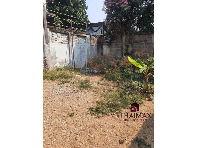 ที่ดินในคูเมืองเชียงใหม่ เนื้อที่ 102 ตรว. ใกล้สถานที่ท่องเที่ยว ถนนคนเดินวันอาทิตย์