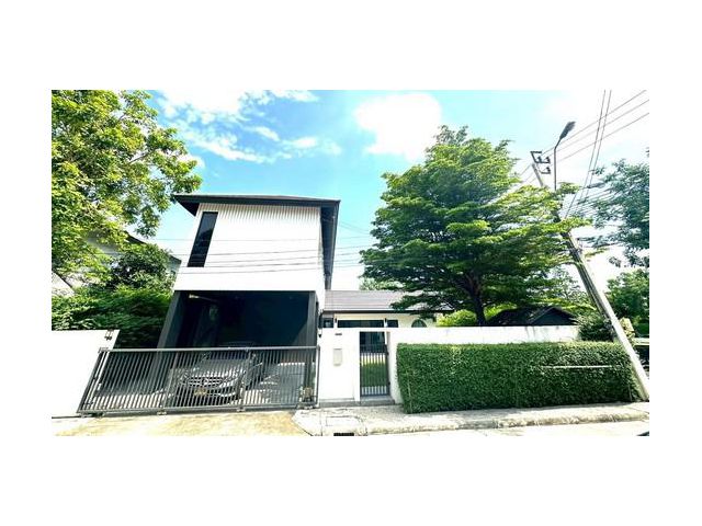 ขาย บ้านเดี่ยวไซส์ใหญ่  2 ชั้น โครงการ โนเบิล เกเบิล  วัชรพล บ้านสวยแปลงมุม ตรงข้าม Clubhouse วิวสวนของส่วนกลาง