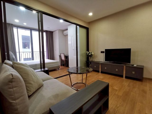 ให้เช่า ชั้น 4 Fully Furnished with Good price! คอนโด คลาส หลังสวน Klass Langsuan ใกล้รถไฟฟ้า BTS ชิดลม  ARA