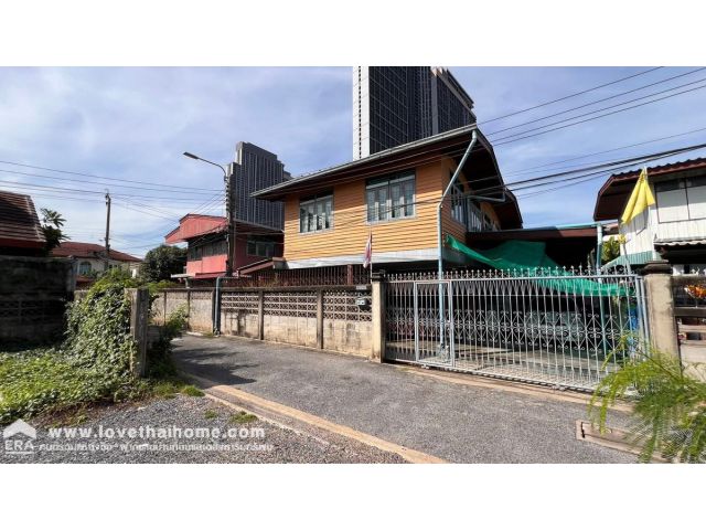 ขายบ้านเดี่ยว 2 ชั้น ซอยนนทบุรี17 แยก4 พื้นที่ 46 ตรว. ใกล้เซ็นทรัลรัตนาธิเบศร์